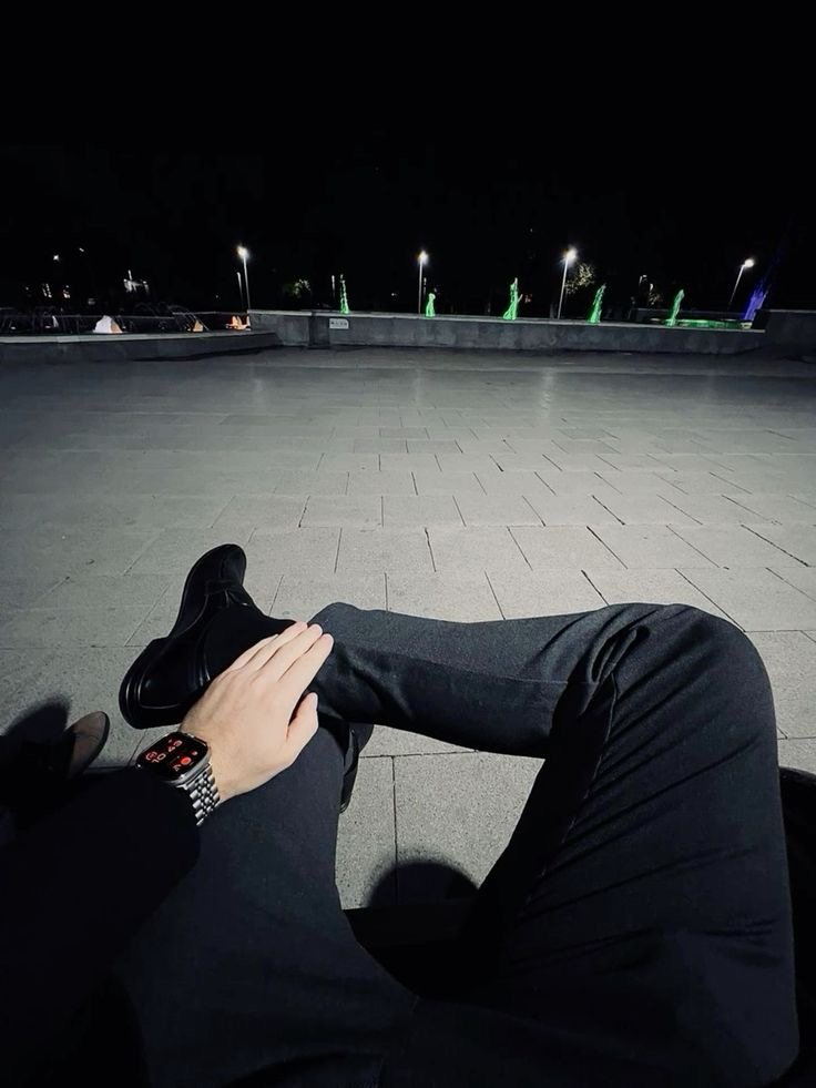 彡[صَــمــت الــوَرود ]彡